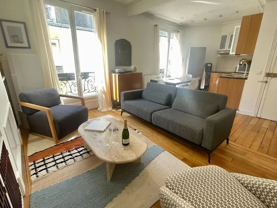 Grand T2 Haut Standing A Montmartre / Pigalle Paris 0*,  France